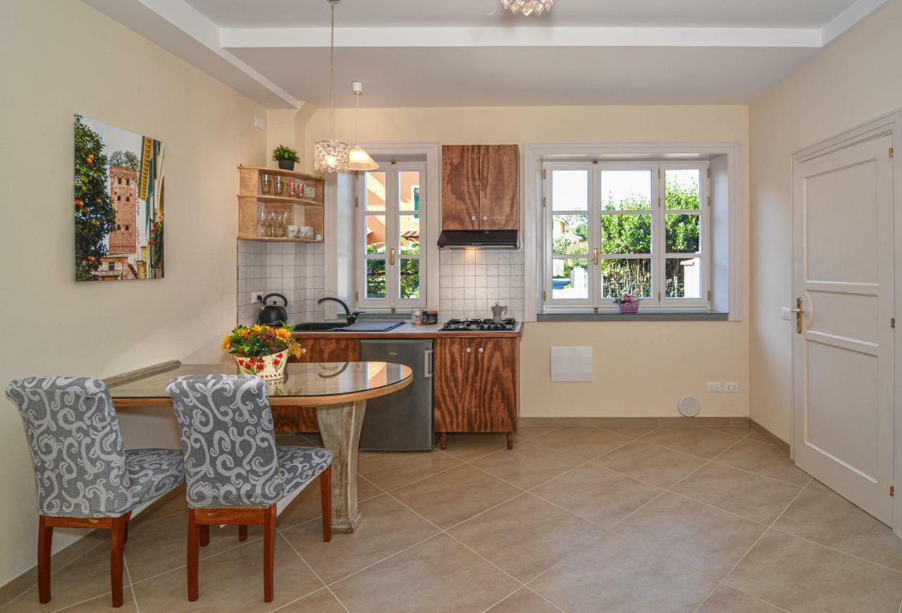 La Mandolata Dei Poeti Apartaments 卢卡 外观 照片
